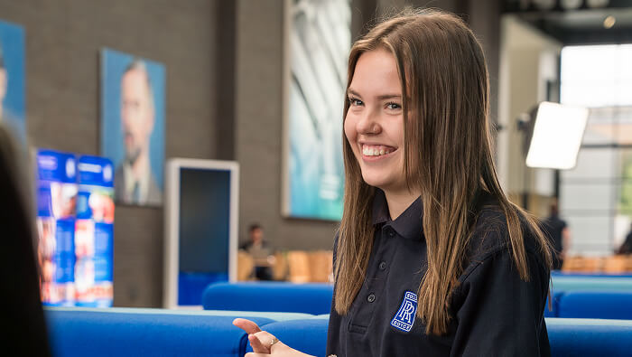 Discover UK Apprenticeships & School Leaver Programmes